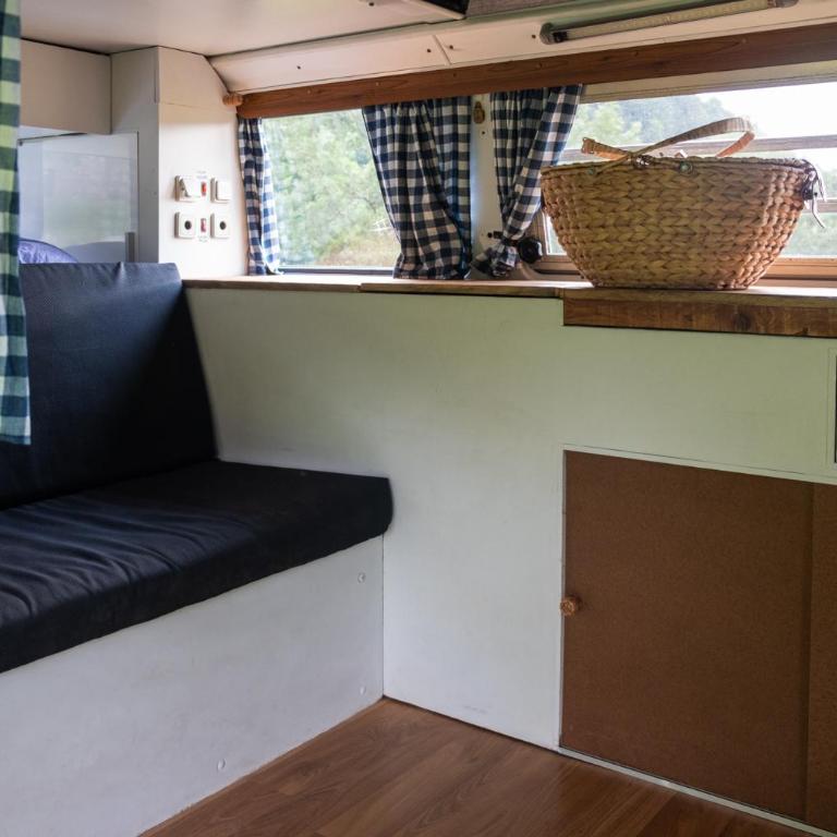Retro VW Kombi T2 Campervan - Casa Móvil - 21
