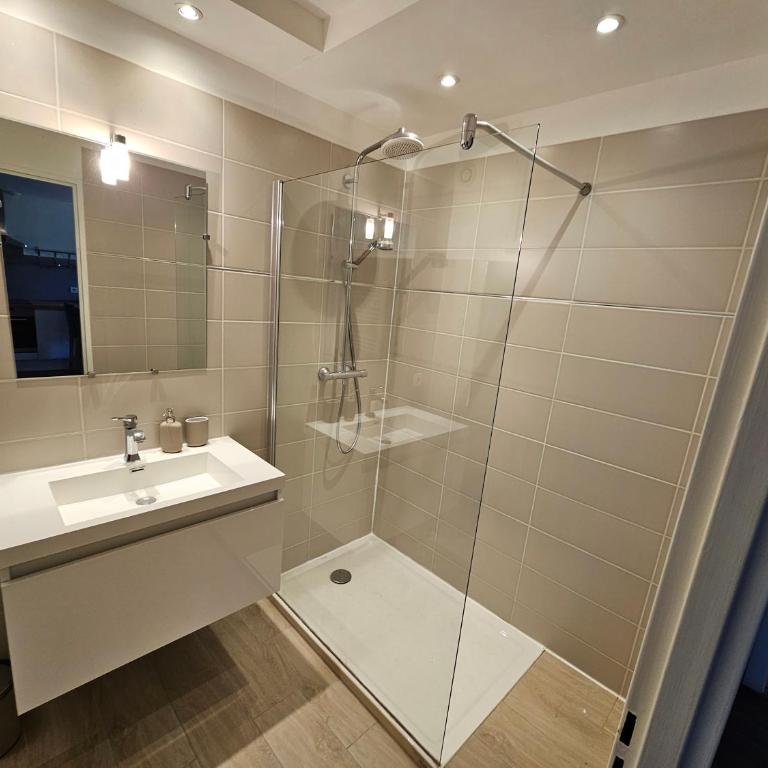 Appartement golf de Valescure avec jardin - Apartamento de 1 dormitorio - 11