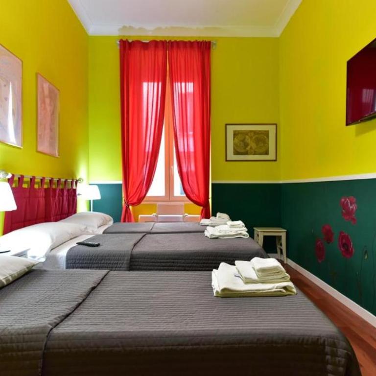 Best Rooms Termini - Camera Tripla con Bagno Privato Esterno - 1
