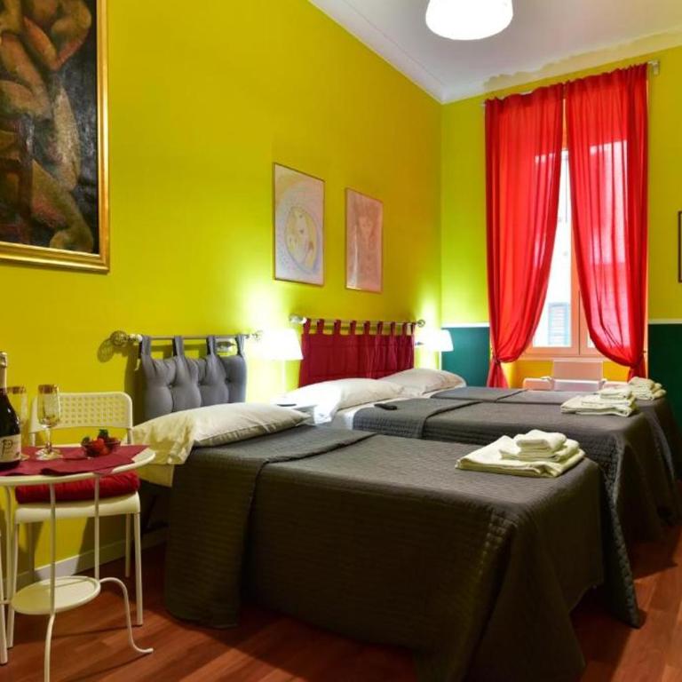 Best Rooms Termini - Camera Tripla con Bagno Privato Esterno - 4