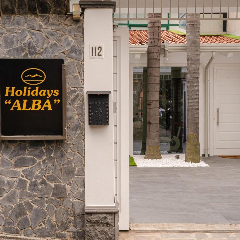 HOLIDAYS ALBA - Two-Bedroom Villa - 33