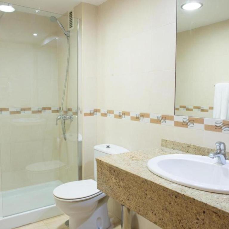 Apartamentos El Palmar - Apartamento con balcón - 3