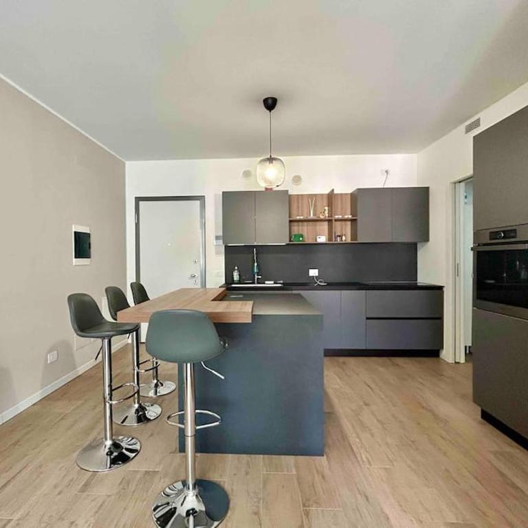 [10 min Airport]+Free Private Parking[5 min Train] - Appartamento con 1 Camera da Letto - 7