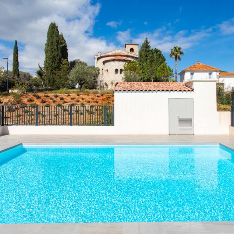 A5 Staywizus - Modern Studio 5 min to Sea - Pool & Garage - Studio - 2