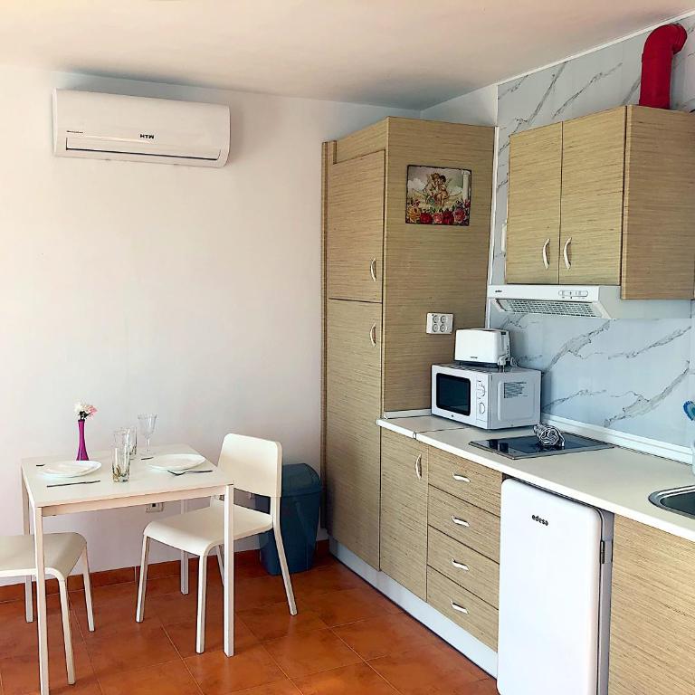 Studio Nerja Center I Terrace Sea View - Apartamento de 1 dormitorio - 15
