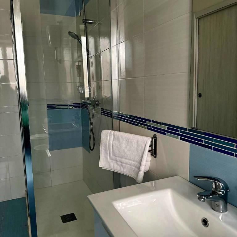 Caroline's Home - Camera Matrimoniale con Bagno Privato - 19
