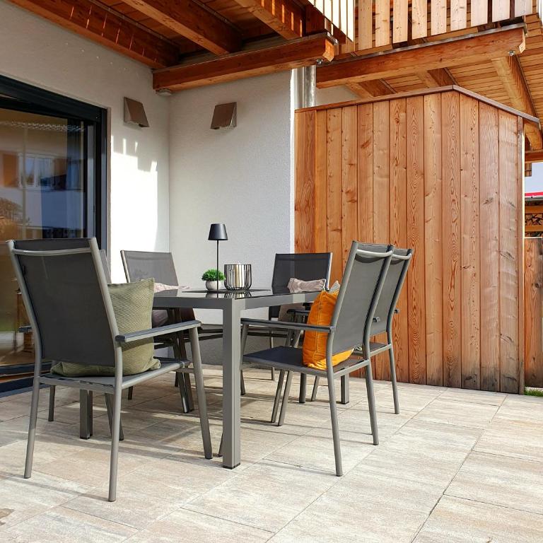Ferienhaus Berger mit eigenen Whirlpool im Garten - Ferienhaus - 44