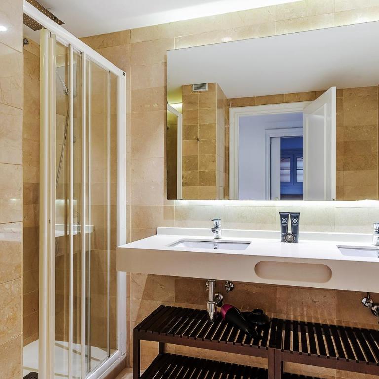 Enjoybcn Plaza Catalunya Apt. - Apartamento Deluxe - 19