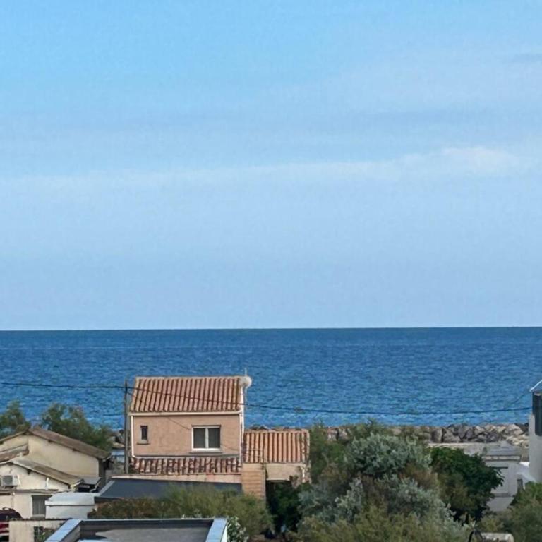 Terrasse panoramique à 180 vue mer et étang - Appartement - 12