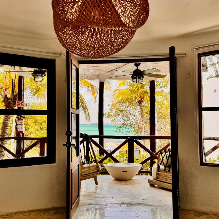 Azulea Bacalar Hotel & Spa - Lagoon Front - Suite Estándar - 1