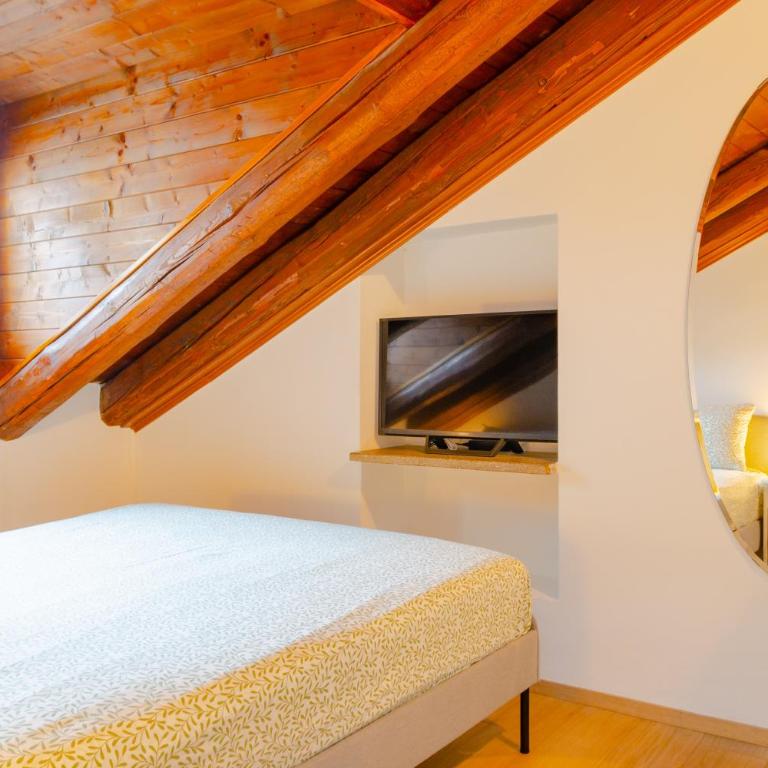 La Mignon by HAPPYHOSTORINO - One-Bedroom Apartment - 10
