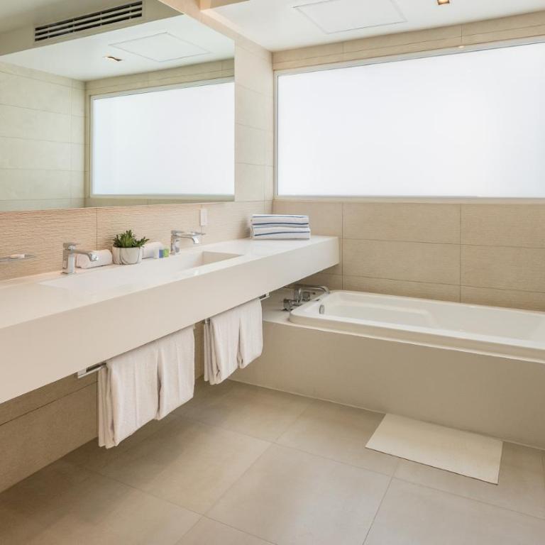 Relax in Costa Divina LV 63 Brand New by Kivoya - Two-Bedroom Apartment - 19
