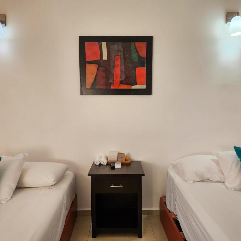 Fitz-Mar - Economy Quadruple Room - 10