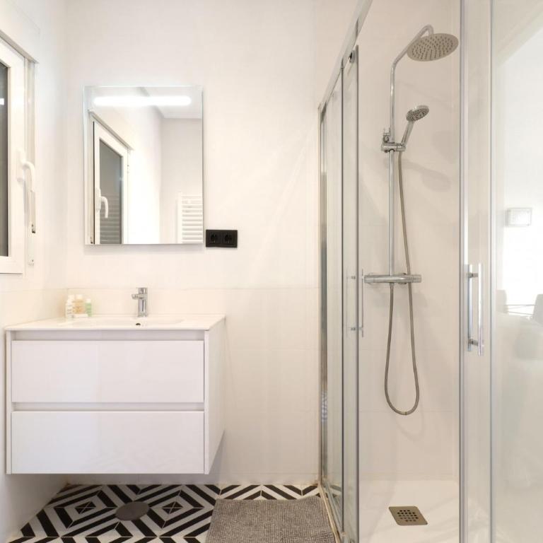 Madrid Río Suites - Apartment - 1