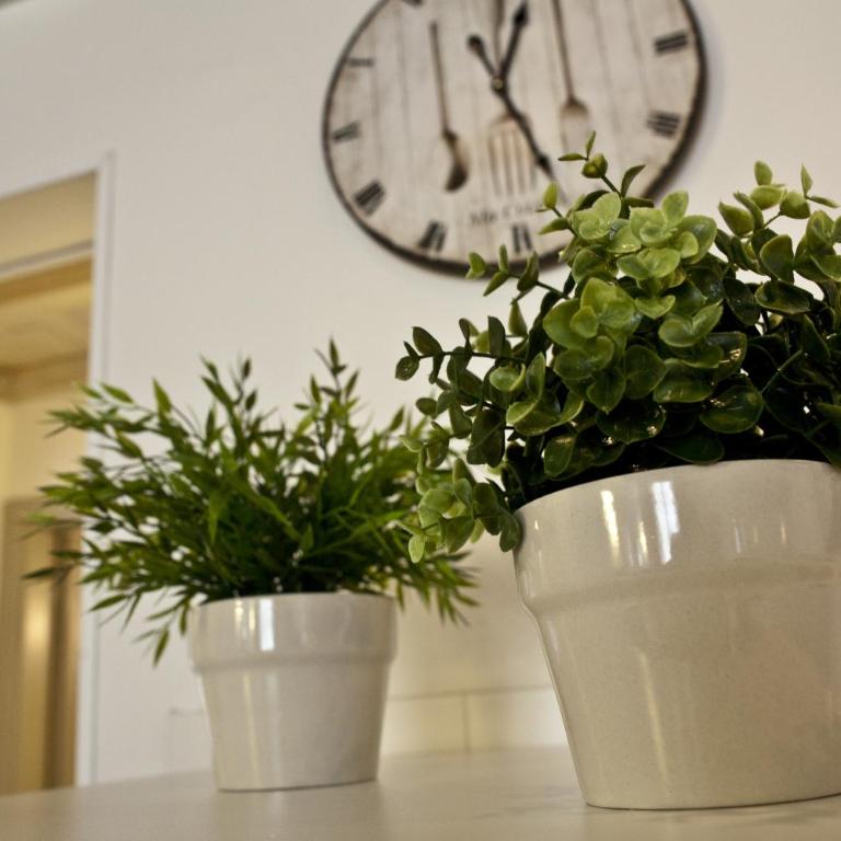 Roommo Beccaria - Appartamento con 2 Camere da Letto e Balcone - 9