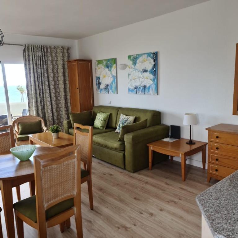 Benalbeach Sea Front - Apartamento con vistas al mar - 1