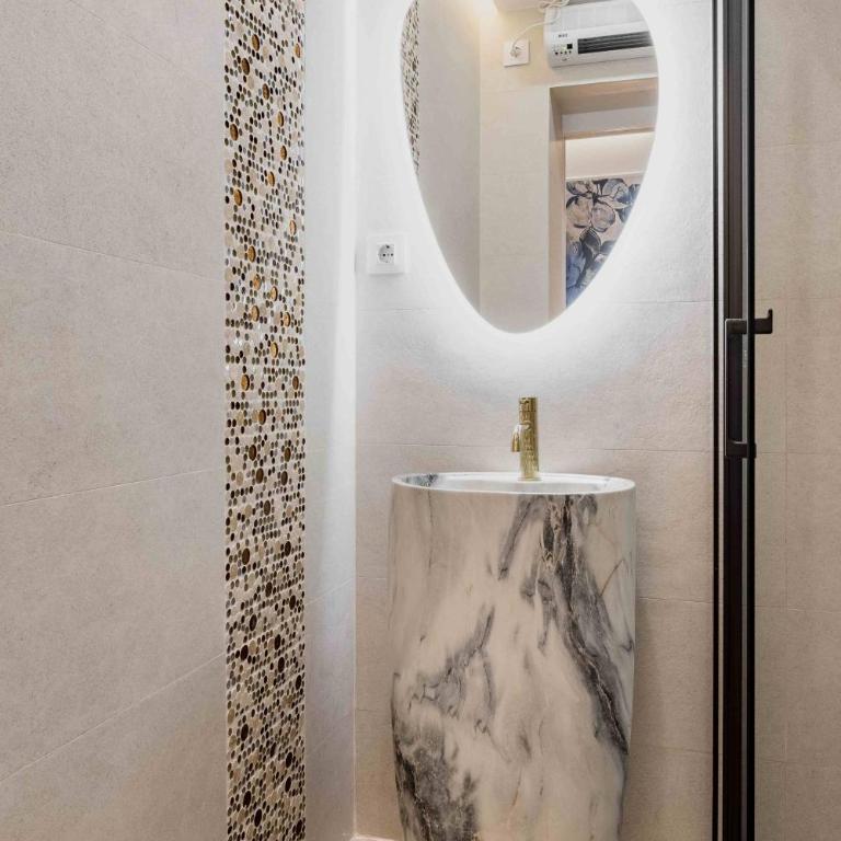 Apartamento lujoso cercano al centro de Madrid - One-Bedroom Apartment - 13