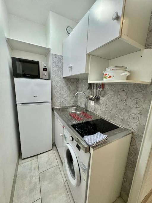 Méditerranée, 2 pièces très calme, clime, centre ville - Apartamento de 1 dormitorio - 15