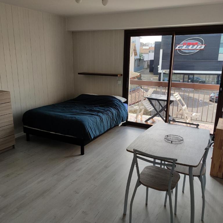 Studio proche centre-ville et gare - Appartement 1 Chambre - 2