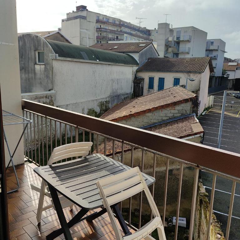 Studio proche centre-ville et gare - Appartement 1 Chambre - 8