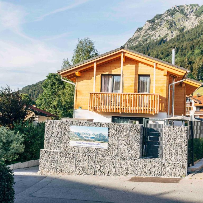 Haus Plattenbichlstraße - Ferienhäuser Alpenglück - Haus mit 3 Schlafzimmern - 4