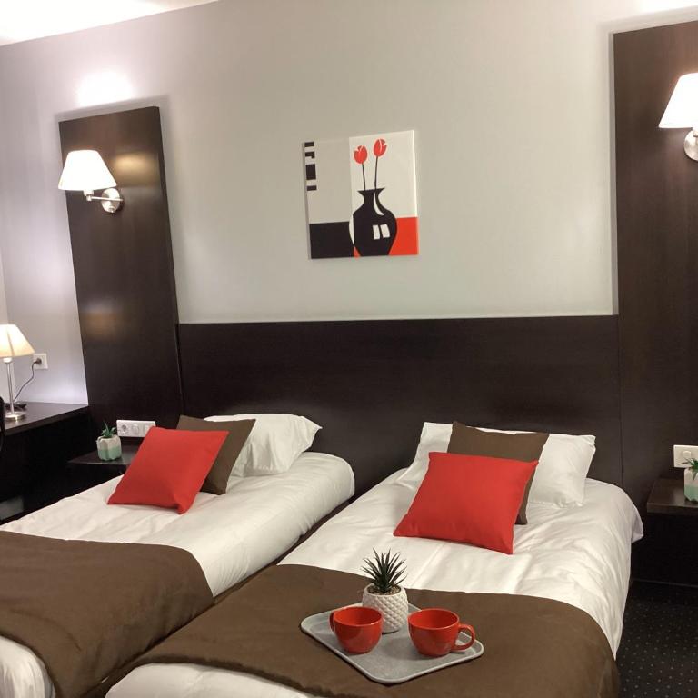 Hôtel Alliance - Suite Familiale 2 Chambres (4 Adultes) - 6
