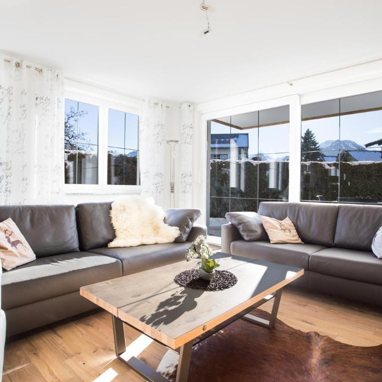 Haus Alpgaustraße - Ferienhäuser Alpenglück - Haus mit 3 Schlafzimmern - 1