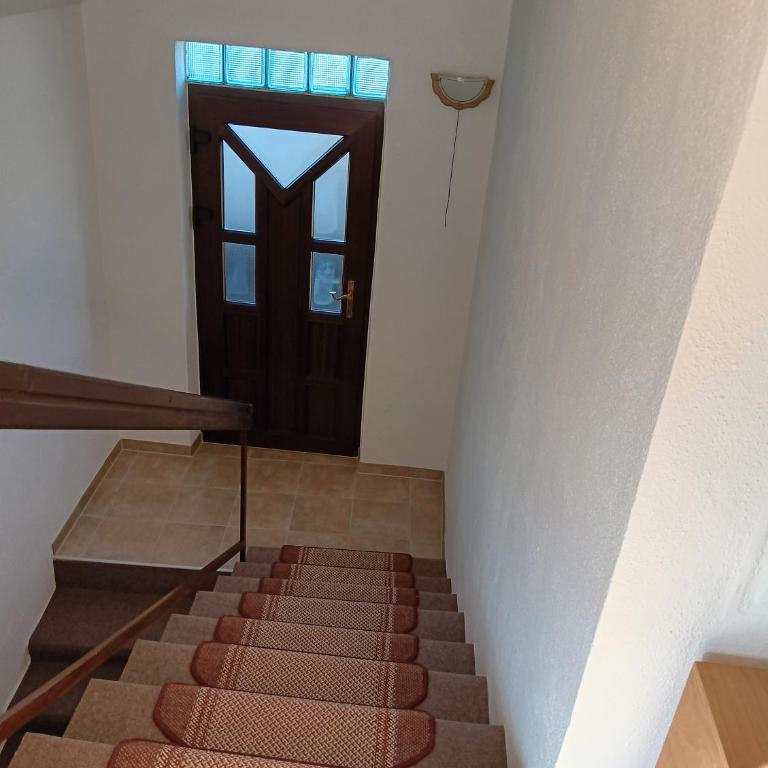 Apartman "EM" - Two-Bedroom Apartment with Terrace - 23