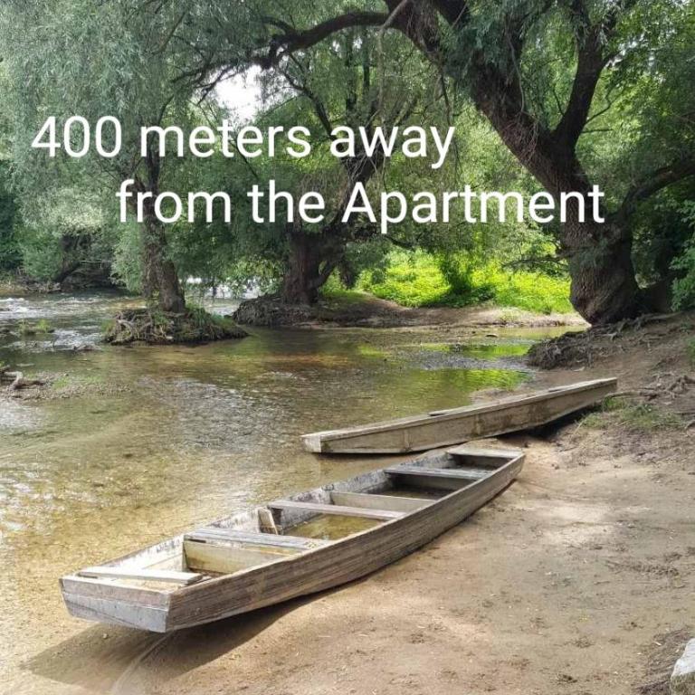 Apartman "EM" - Two-Bedroom Apartment with Terrace - 31