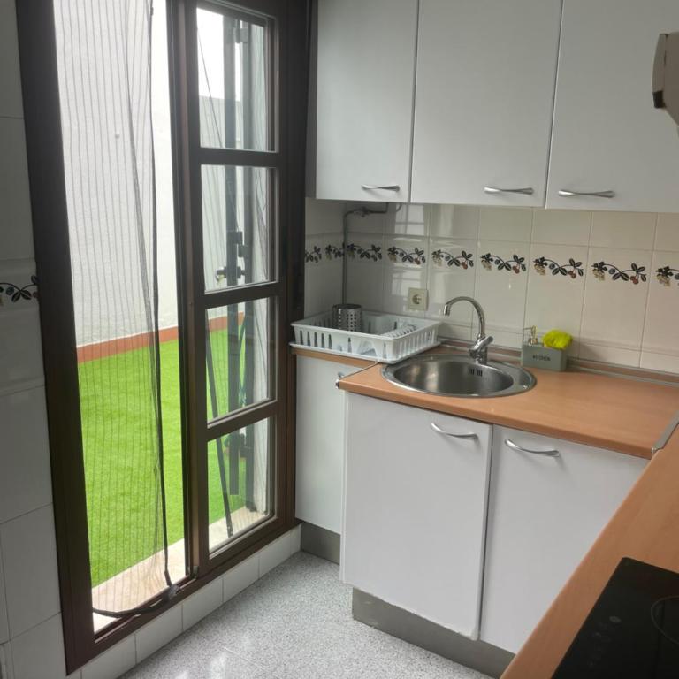 PISO EN EL CENTRO DE HUELVA SILENCIOSO Y CON GRAN PATIO, Calle La Paz - Apartamento Superior - 7