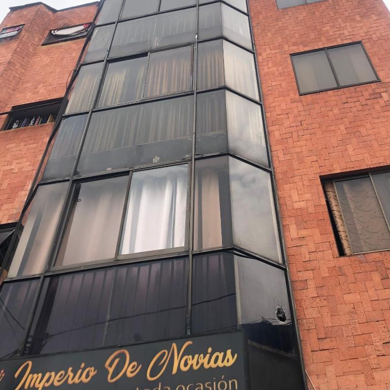 Apartamento cómodo en laureles , céntrico y bien ubicado Apto 301 - Two-Bedroom Apartment - 47