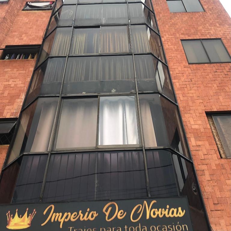 Céntrico apartamento y bien ubicado en Laureles Apto 402 - Superior Apartment - 65