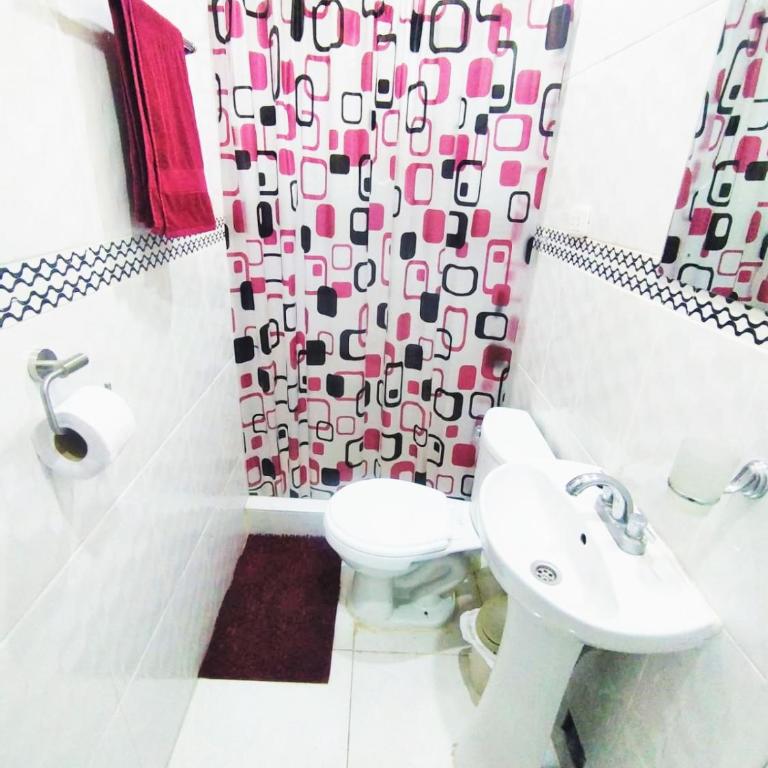 Hermosa Habitación c/ Baño privado - Huacachina. - Habitación Doble con baño privado - 18