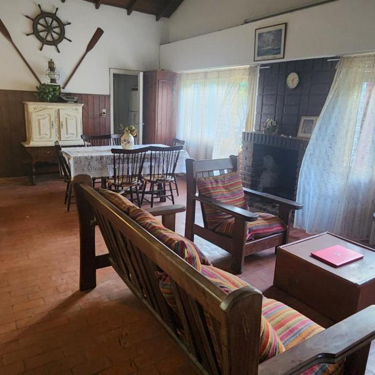 Casa rustica en Mar Chiquita - Casa Unifamiliar de 3 dormitorios - 3