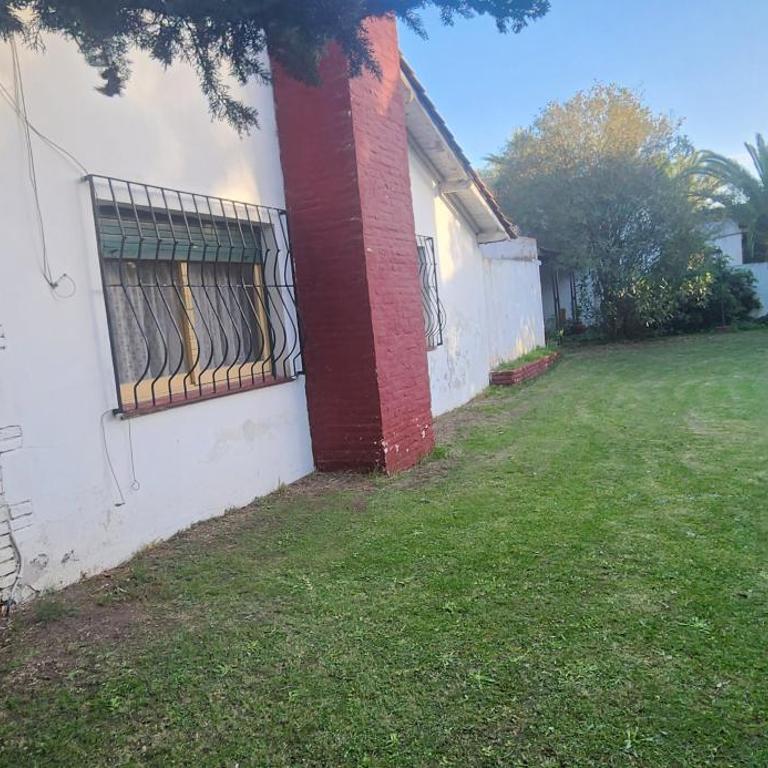 Casa rustica en Mar Chiquita - Casa Unifamiliar de 3 dormitorios - 20