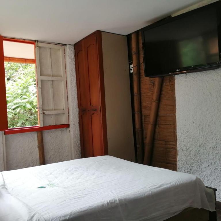 Cabaña rural con piscina - Habitación Triple - 23