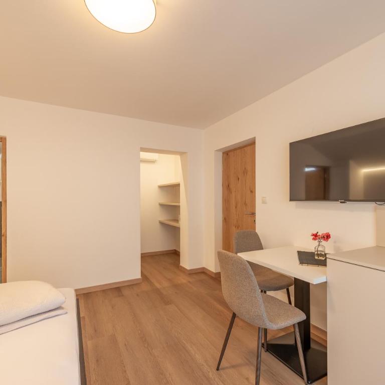 Residence 1963 - Zimmer - Deluxe Doppelzimmer mit Balkon - 4