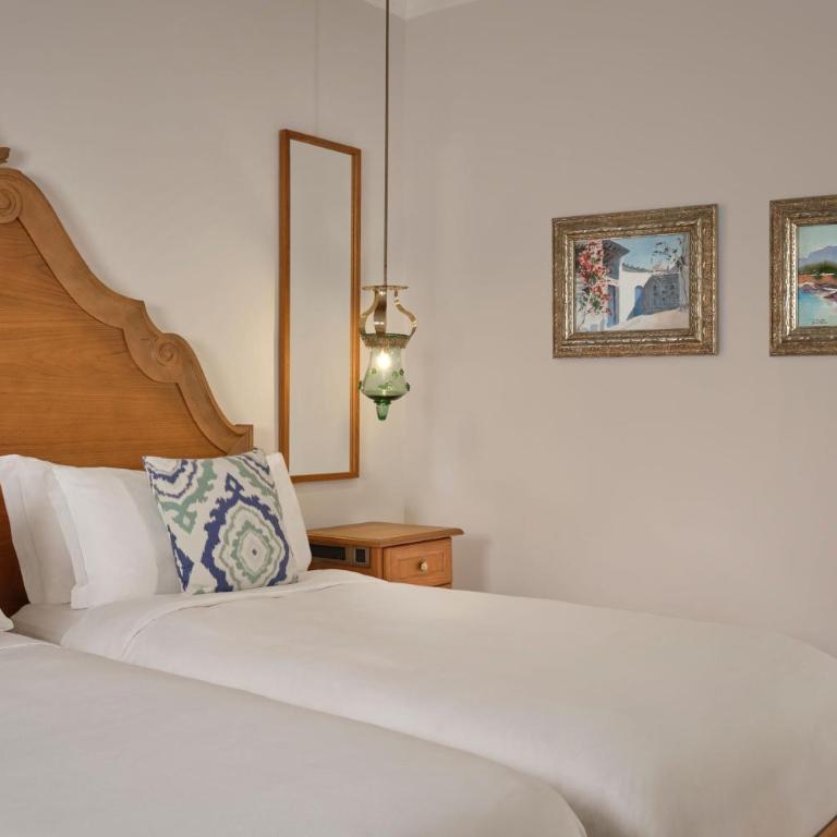 Castillo Hotel Son Vida-Adults Only, a Luxury Collection Hotel, Mallorca - Classic Doppelzimmer Terrace mit Balkon und Gartenblick - 3