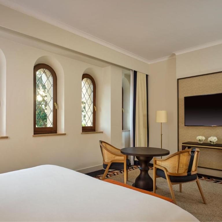 Castillo Hotel Son Vida-Adults Only, a Luxury Collection Hotel, Mallorca - Classic Zimmer mit Queensize-Bett und Gartenblick - 2