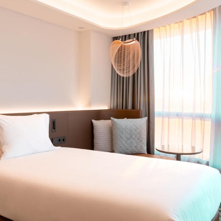 Labtwentytwo Barcelona, a Tribute Portfolio Hotel by Marriott - Single Room - 11