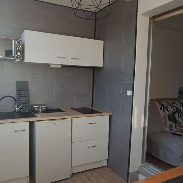 Studio - Sète - 100m des plages - Studio - 5