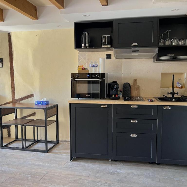 Domus Via Domitia - Studio Lit Queen-Size - 15