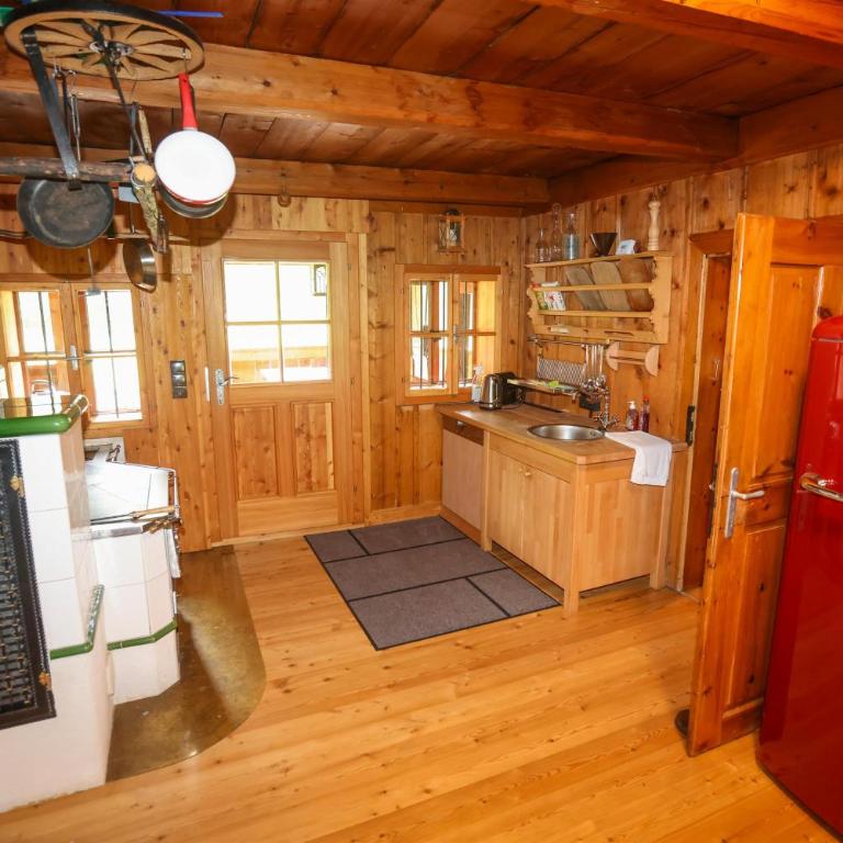 Die weisse Wand Almen - Chalet mit 2 Schlafzimmern und Dusche - 22