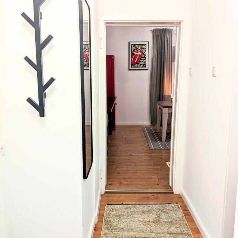 Modernes Appartment nahe Messe und Zentrum - Apartamento de 2 dormitorios - 12