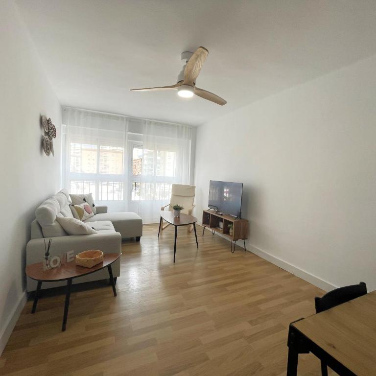 Calu Homes a 5 minutos de la estación del tren - Apartamento de 2 dormitorios - 4