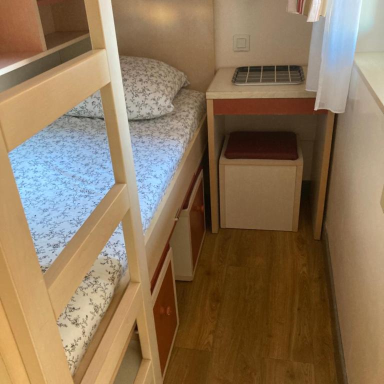 CAP ESTEREL AGAY SAINT RAPHAEL VUE COEUR DU SITE PISCINE GOLF MER Studio 4 personnes chez Magali - Appartement 1 Chambre - 16