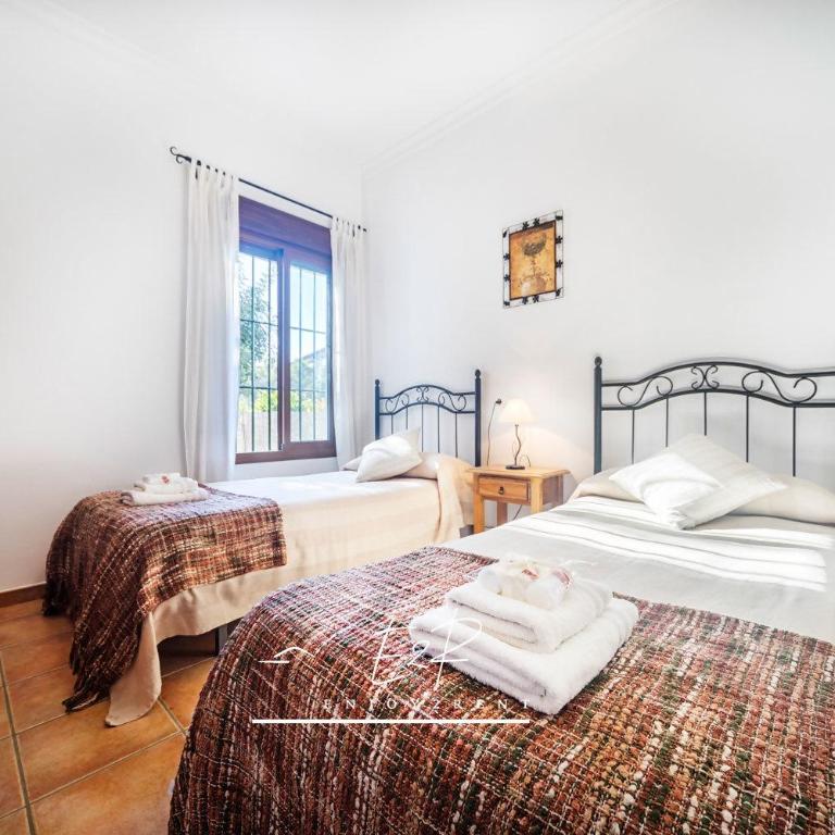 Impresionante Casa de Campo, Alora, Málaga - Casa de 4 dormitorios - 4
