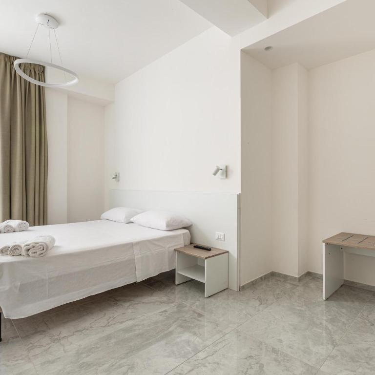 Krono Relais - Camera Tripla - 10