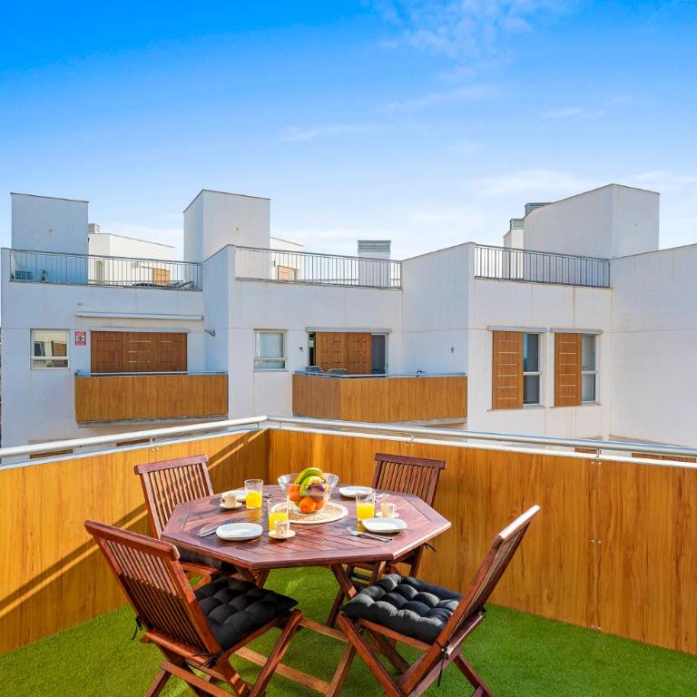 MEDANO4YOU Isa's Penthouse - Apartamento de 3 dormitorios - 1