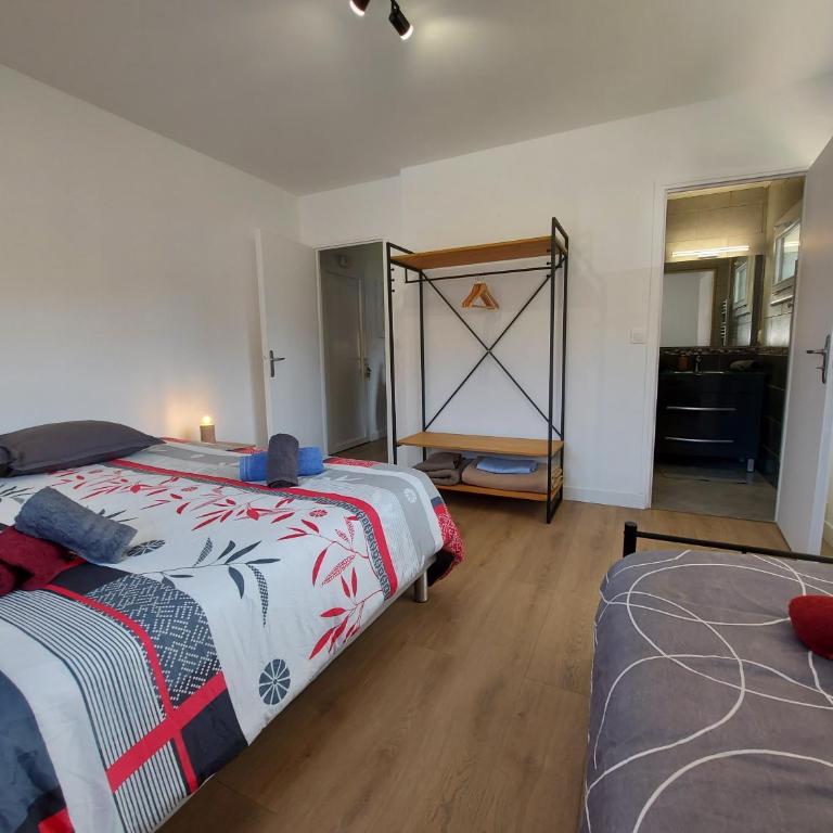 Entre lac et montagne, côté calme, spacieux 3 pièces avec grand jardin - Appartement - 21
